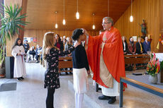 Firmung 2019 in Naumburg (Foto: Karl-Franz Thiede)